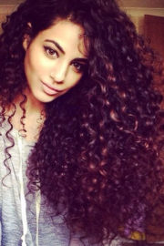 تسريحات للشعر الكيرلي